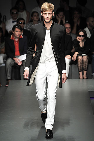 Gianfranco Ferre / - 2010